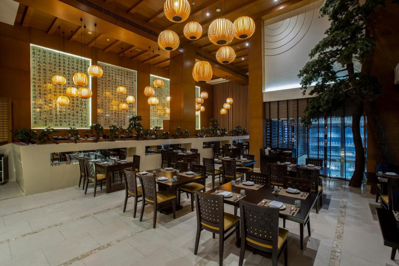 Asiana Hotel Dubai Dış mekan fotoğraf The restaurant
